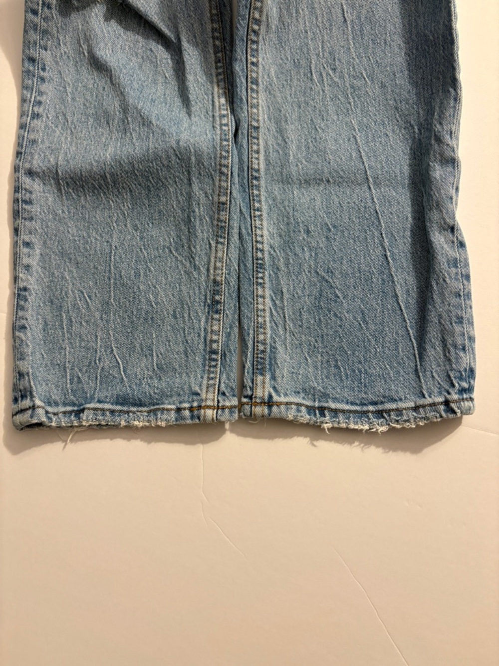 Abercrombie & Fitch Light Blue High-Rise Jeans - Picture 8 of 9
